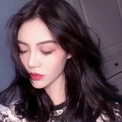 中年不發(fā)福！51歲景崗山緊身衣秀健碩身材